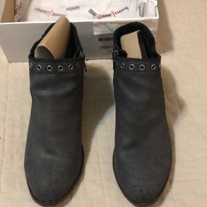 Ladies gray boots